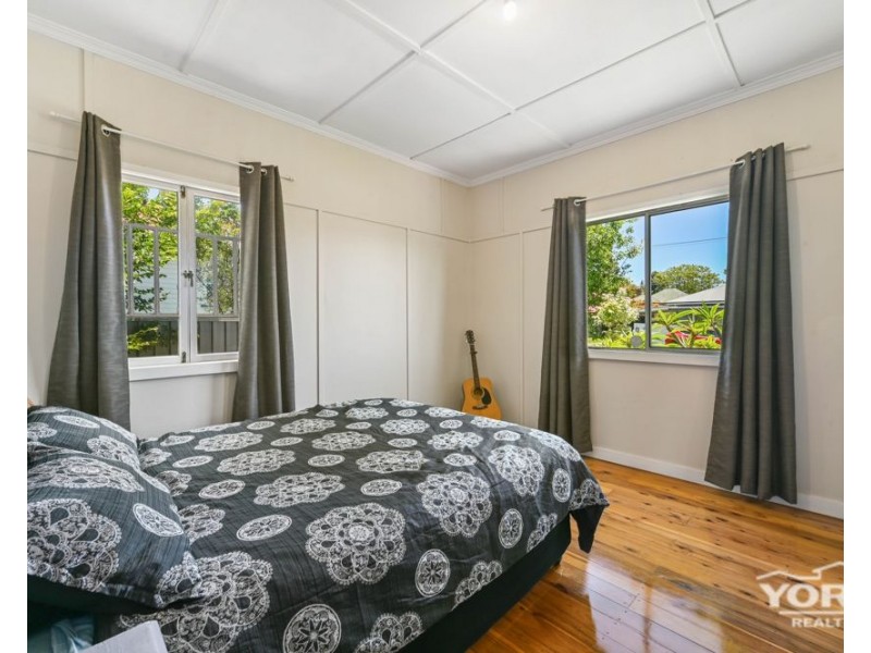 6 Sheehan Street, South Toowoomba QLD 4350