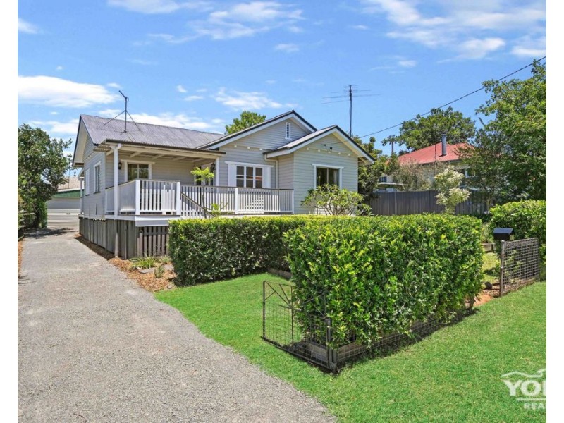 6 Sheehan Street, South Toowoomba QLD 4350