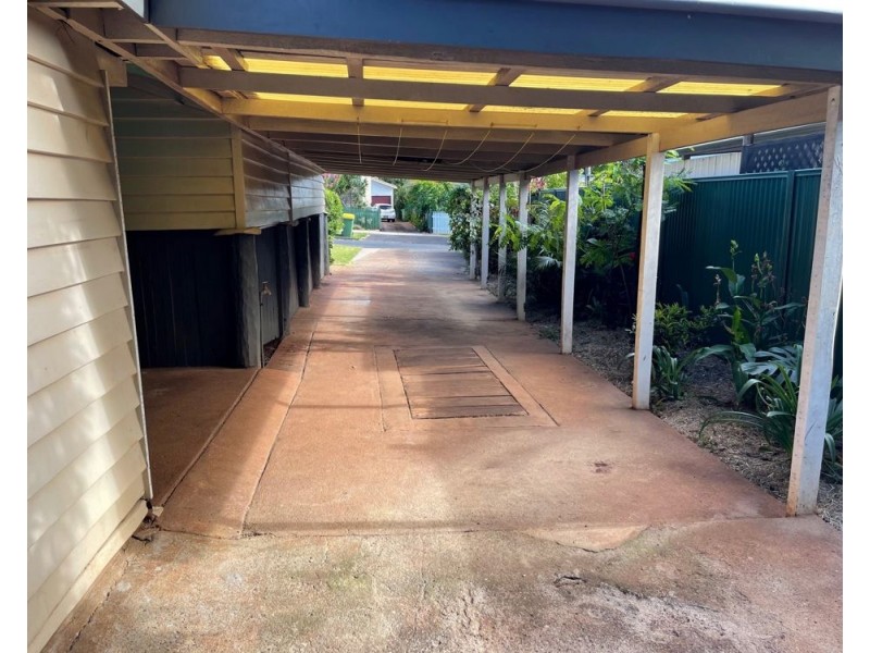 6 Peak Street, Harristown QLD 4350