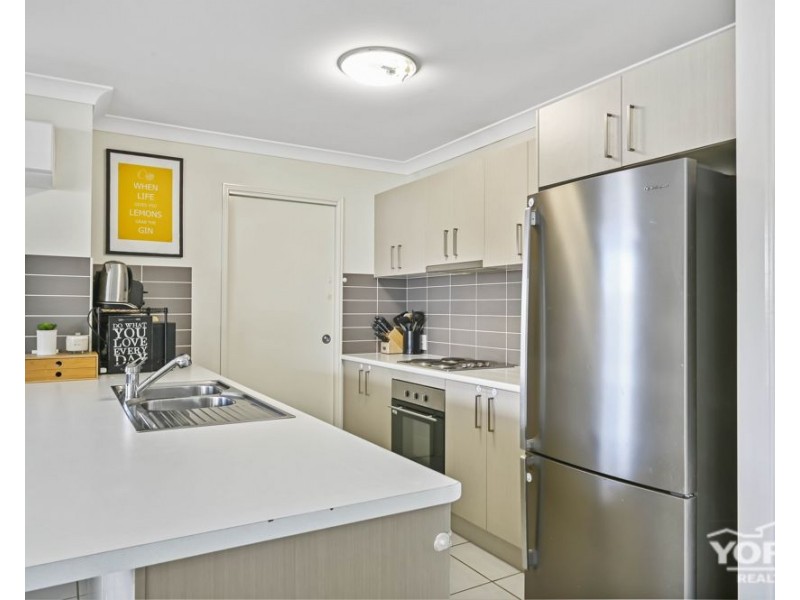 6 Cooranga Street, Glenvale QLD 4350