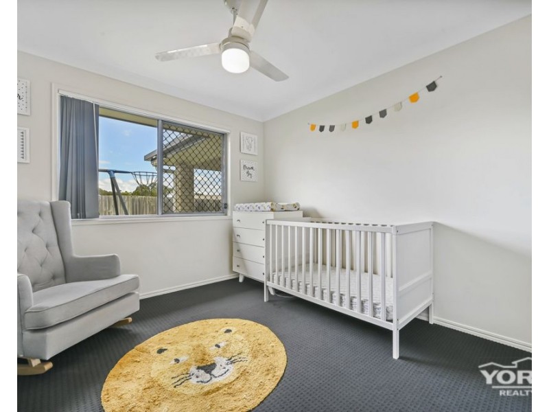 6 Cooranga Street, Glenvale QLD 4350