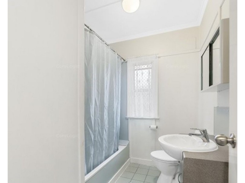 Harlaxton QLD 4350