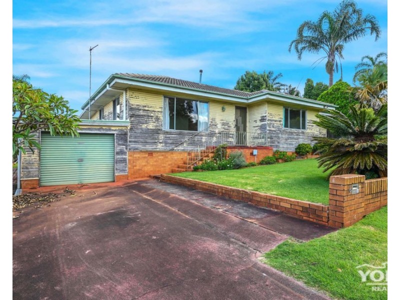 Centenary Heights QLD 4350