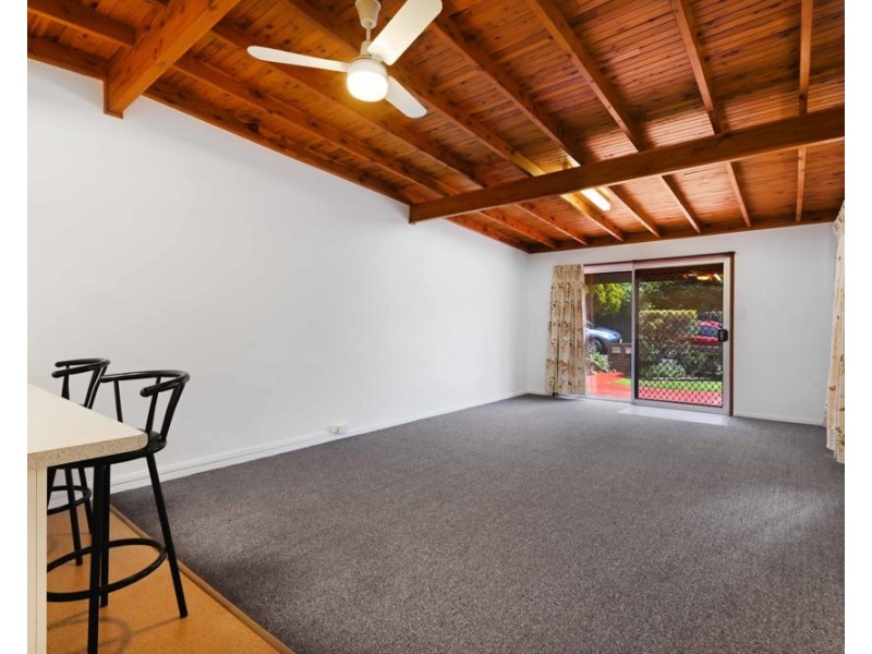 1/10 Doncaster Street, Newtown QLD 4350