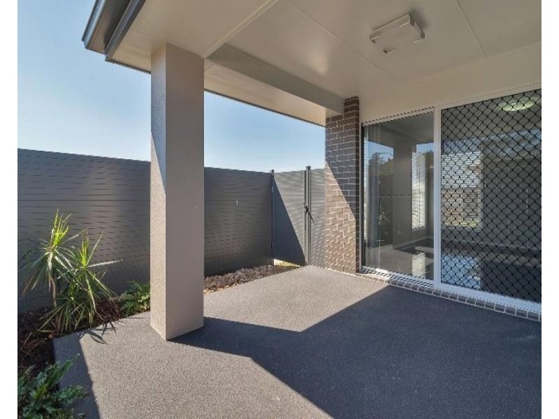 4/19 Sandalwood Drive, Glenvale QLD 4350