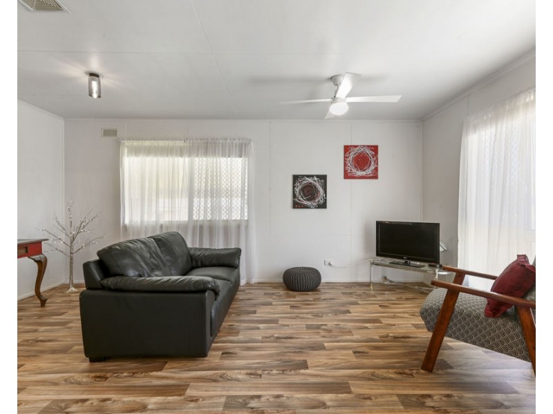 8 Dignan Street, Harristown QLD 4350