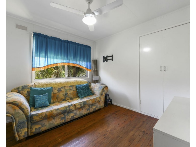 8 Dignan Street, Harristown QLD 4350