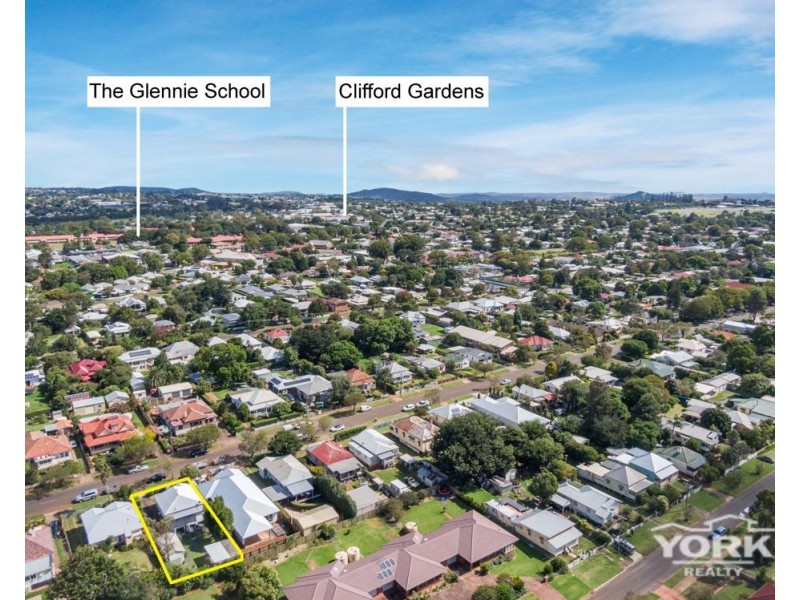181 Russell Street, Newtown QLD 4350