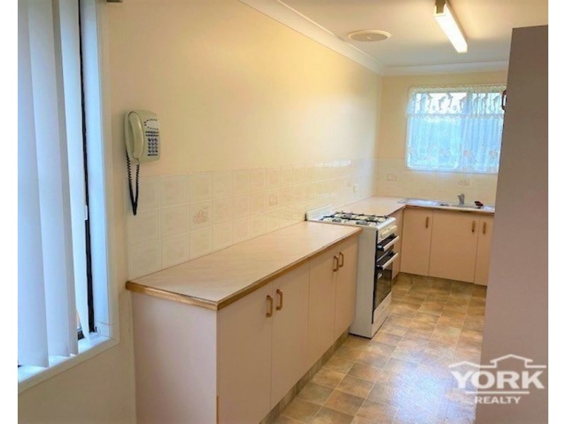1/1 Heinemann Court, Kearneys Spring QLD 4350