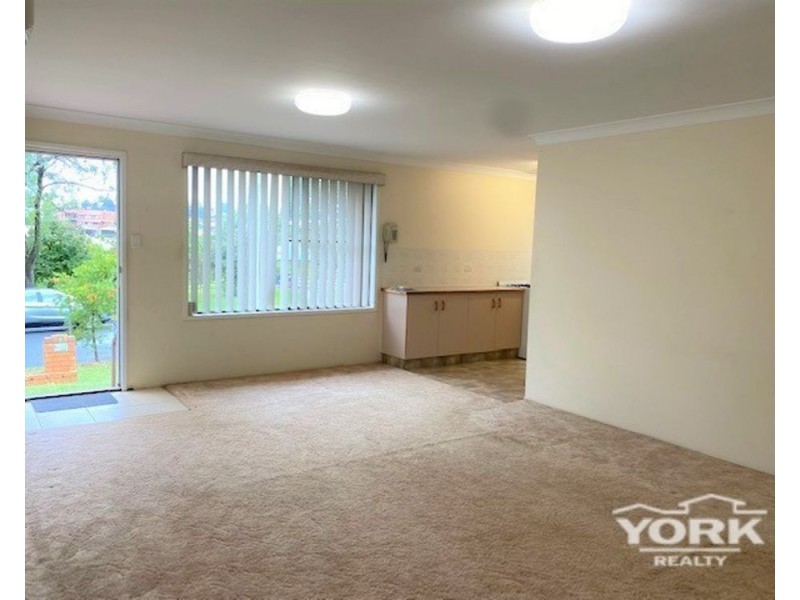 1/1 Heinemann Court, Kearneys Spring QLD 4350
