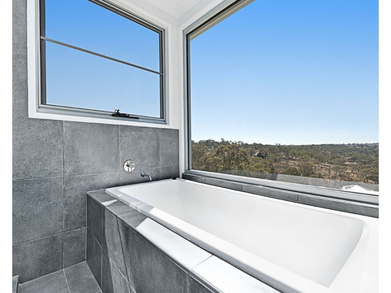 Glenvale QLD 4350