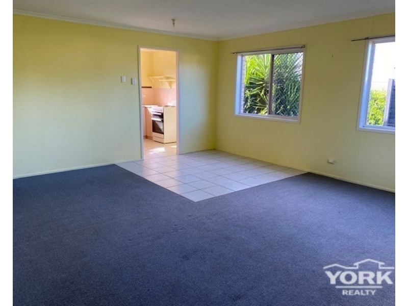 10 Featherstone Court, Rockville QLD 4350