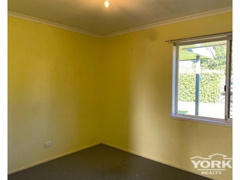 10 Featherstone Court, Rockville QLD 4350