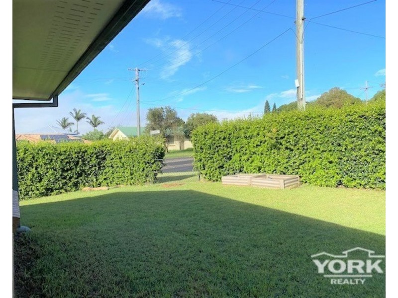 10 Featherstone Court, Rockville QLD 4350