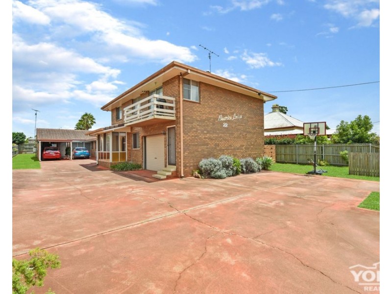 1/22 Wallace Street, Newtown QLD 4350