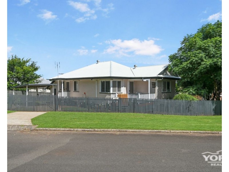 2 Mooney Street, Harlaxton QLD 4350
