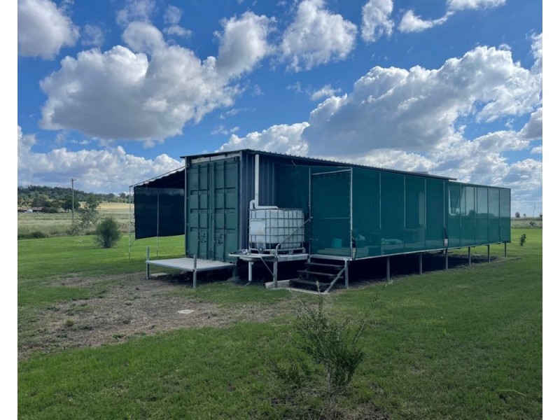 21 Tooth Street, Jondaryan QLD 4403