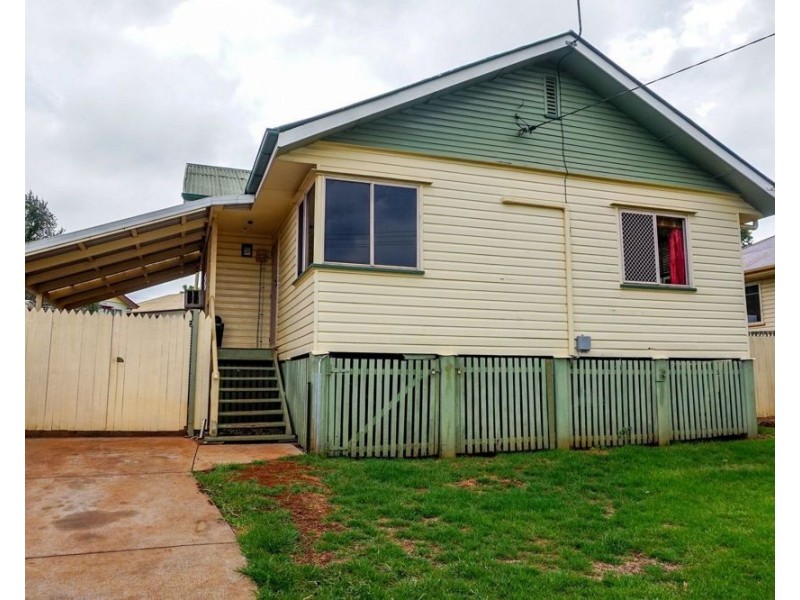 Harlaxton QLD 4350