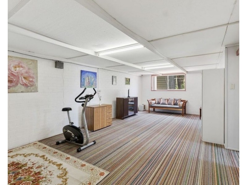 20 Railway Terrace, Crows Nest QLD 4355