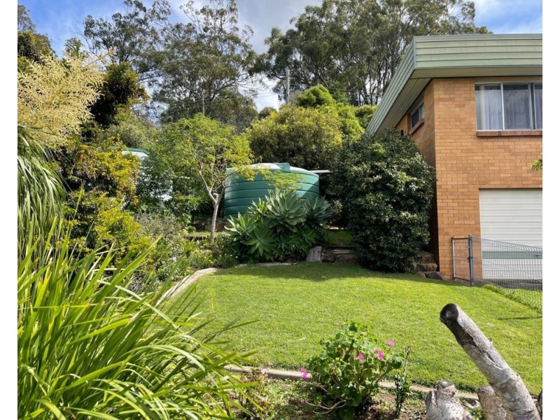 20 Railway Terrace, Crows Nest QLD 4355