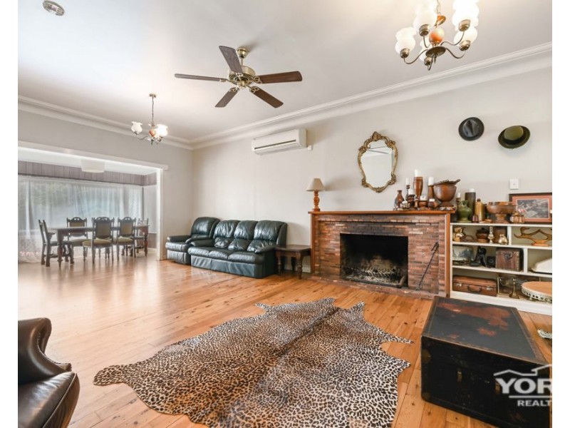 138 Tourist Road, Rangeville QLD 4350