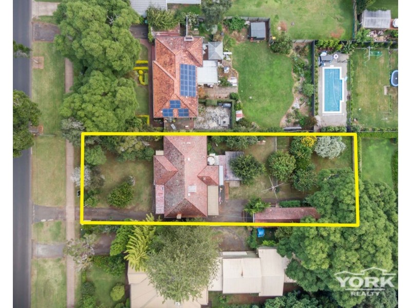 138 Tourist Road, Rangeville QLD 4350