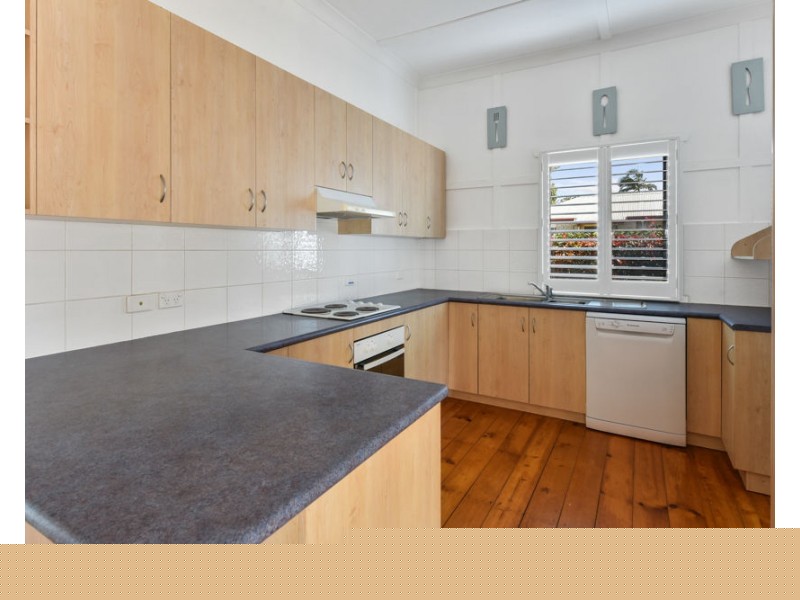 Centenary Heights QLD 4350