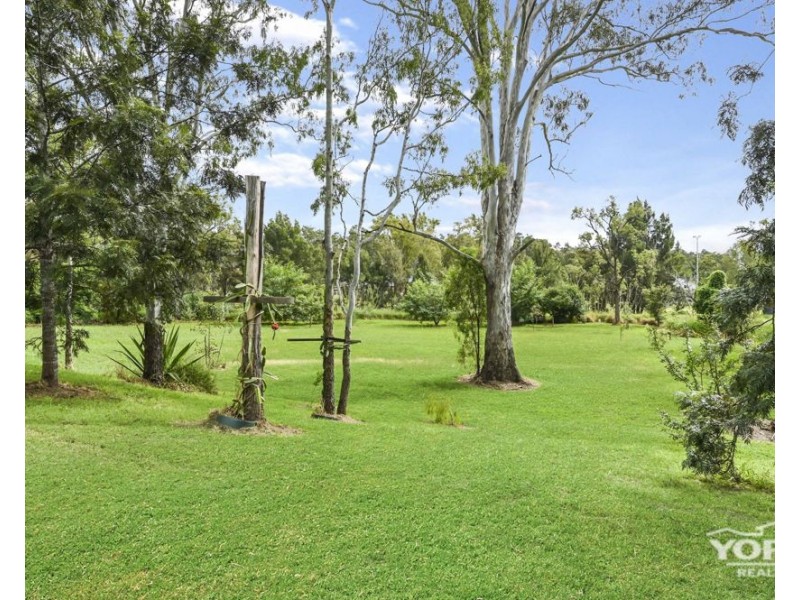 Withcott QLD 4352