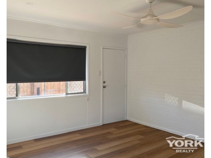 410 Tor Street, Newtown QLD 4350