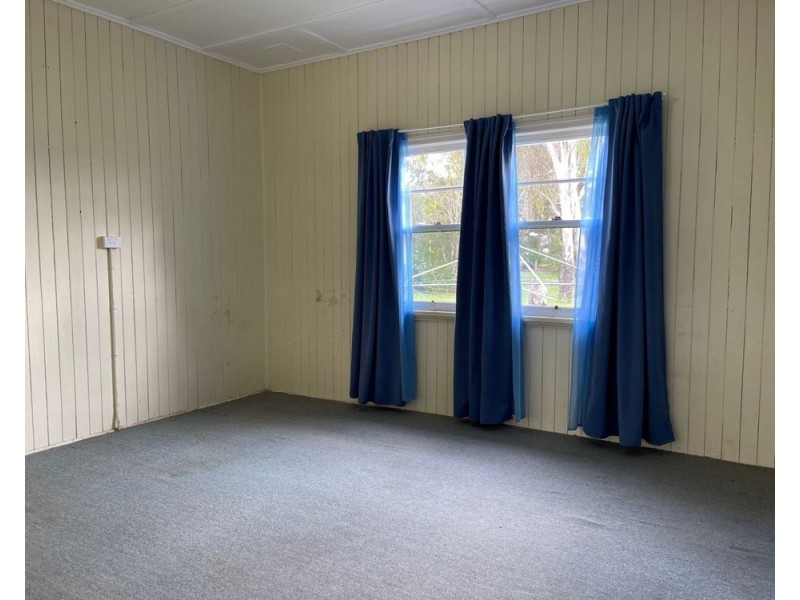 Crows Nest QLD 4355
