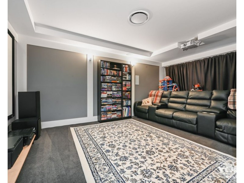 Middle Ridge QLD 4350