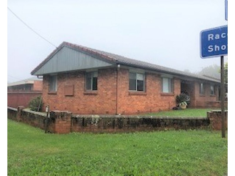 406 Tor Street, Newtown QLD 4350