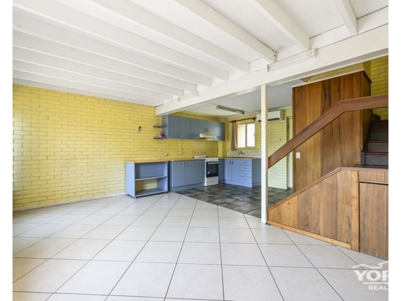 1/177a West Street, Newtown QLD 4350