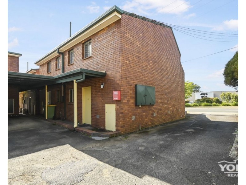 1/177a West Street, Newtown QLD 4350