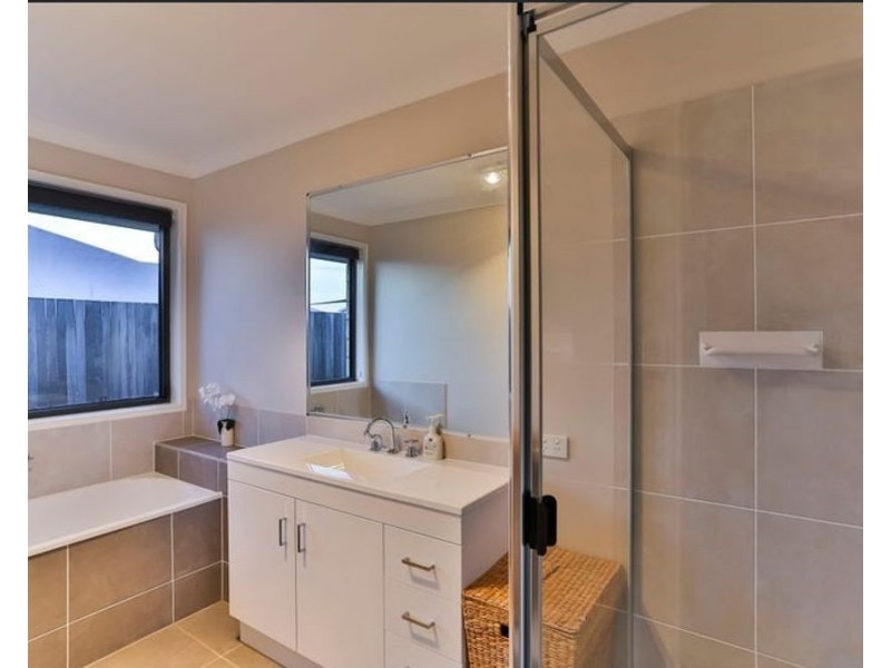 7 Heron Court, Kleinton QLD 4352