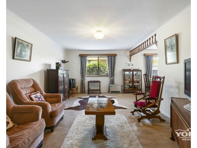 21 Aster Street, Centenary Heights QLD 4350