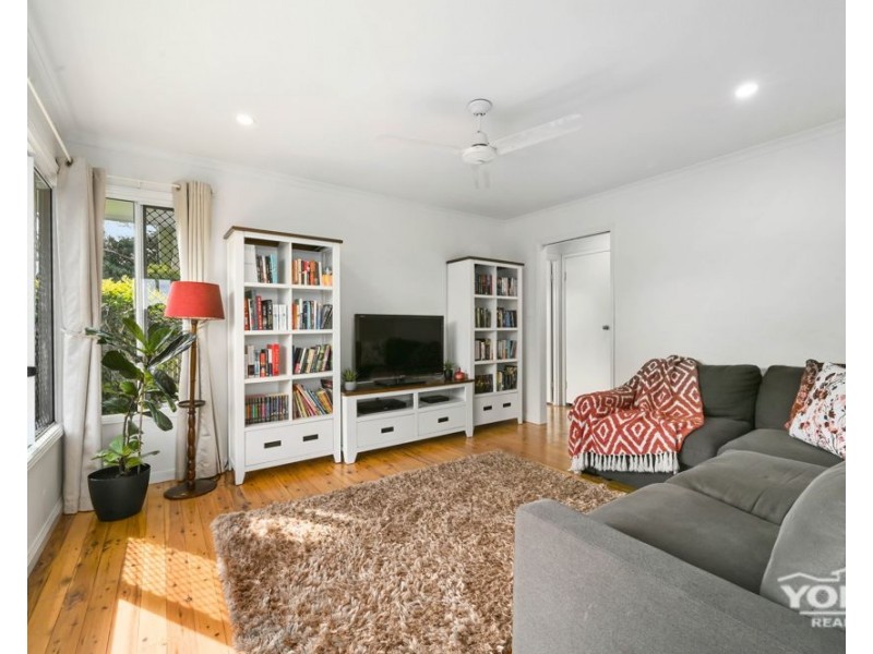 28 Hampton Street, Newtown QLD 4350