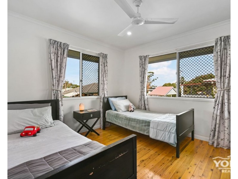 28 Hampton Street, Newtown QLD 4350
