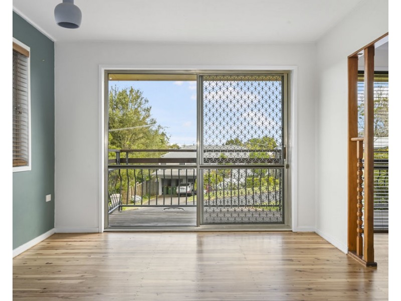 7 Barrymount Crescent, Mount Lofty QLD 4350
