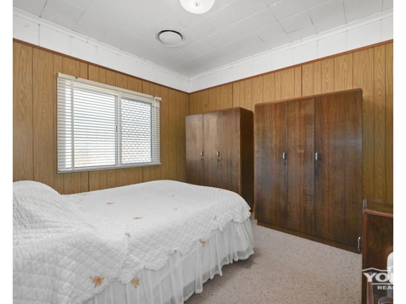 7 Northland Street, Newtown QLD 4350