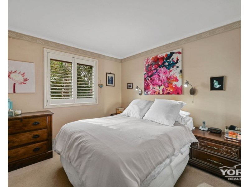 Mount Lofty QLD 4350