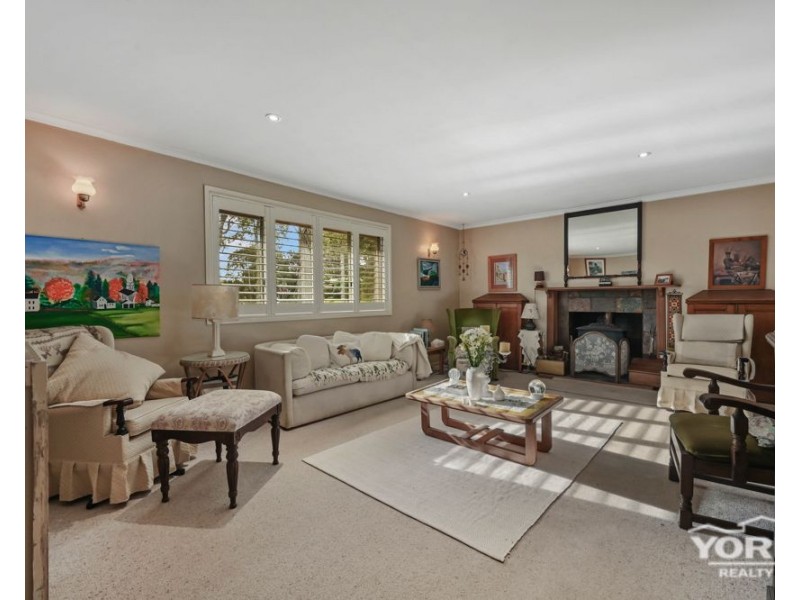 Mount Lofty QLD 4350