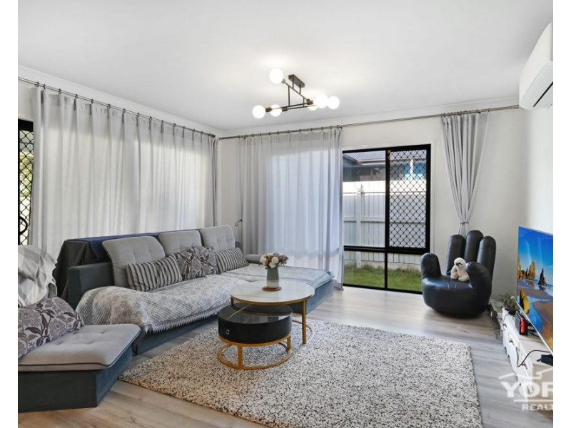 7 Miriam Lane, Middle Ridge QLD 4350