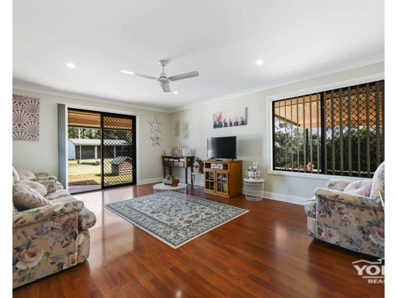 62 Phipps Drive, Meringandan West QLD 4352