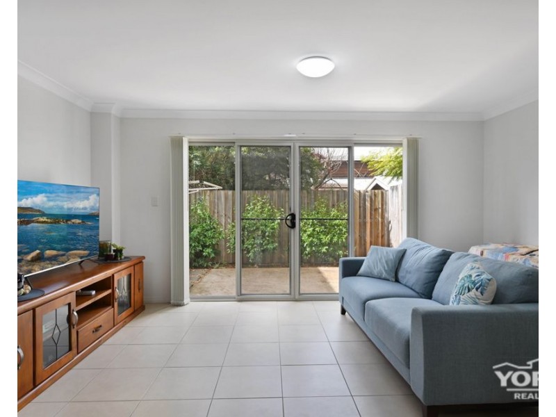 Kearneys Spring QLD 4350