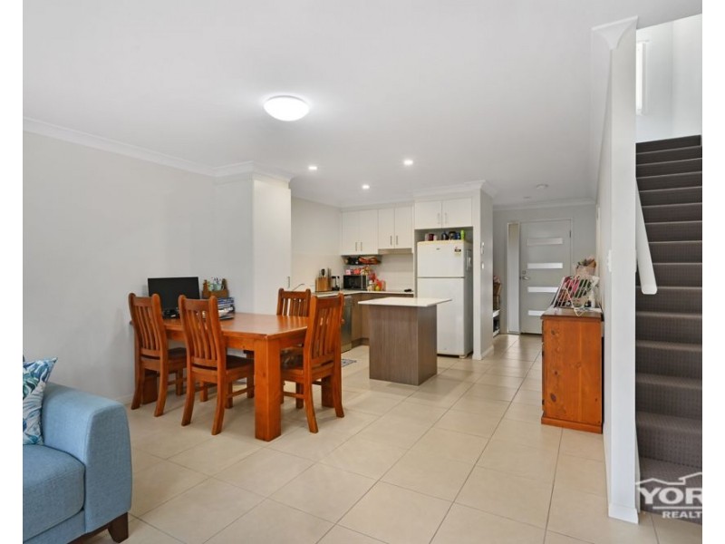 Kearneys Spring QLD 4350