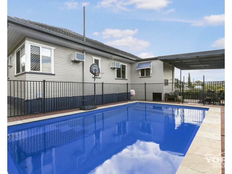 26 Ramsay Street, South Toowoomba QLD 4350