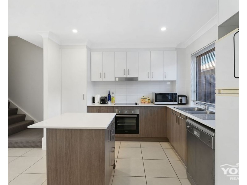 20/227 Nelson Street, Kearneys Spring QLD 4350