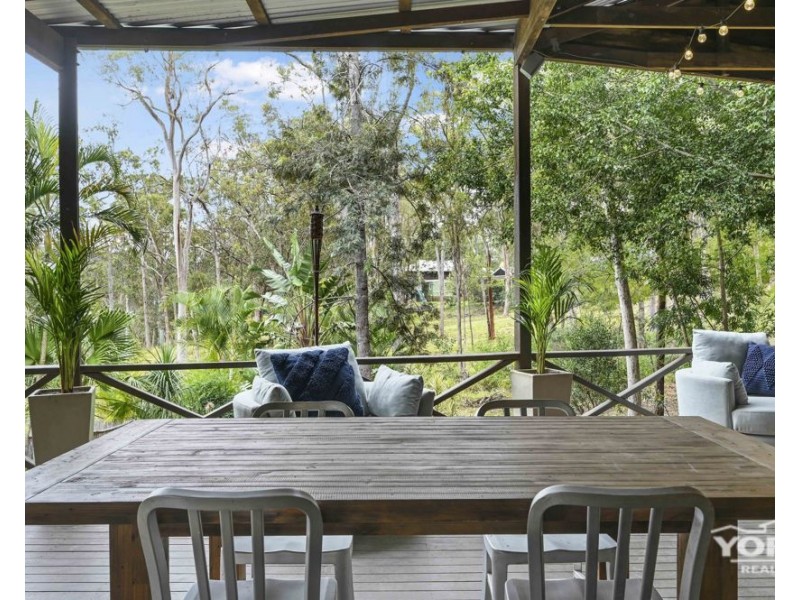 6 Woodland Crescent, Withcott QLD 4352