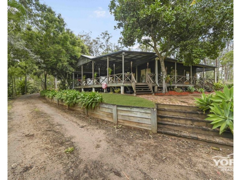 6 Woodland Crescent, Withcott QLD 4352